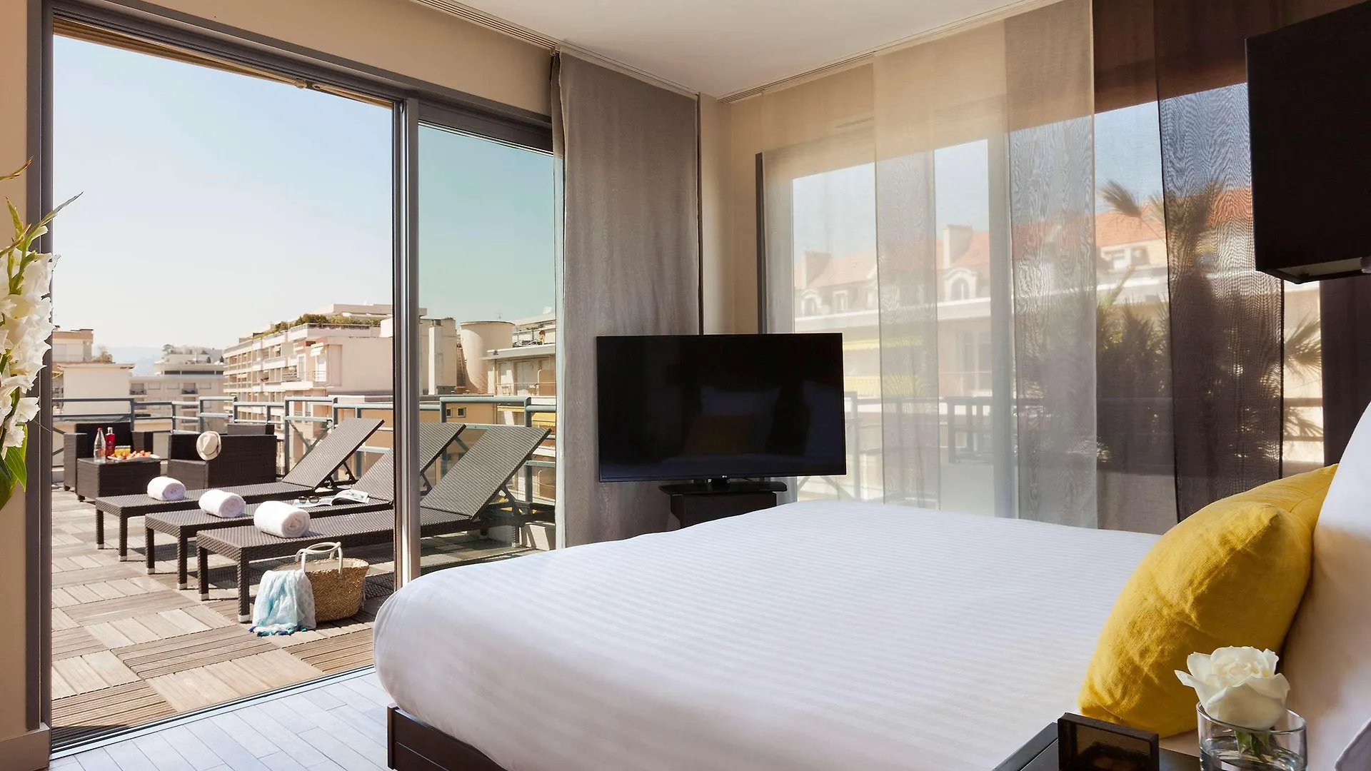 Neho Suites Cannes Croisette France