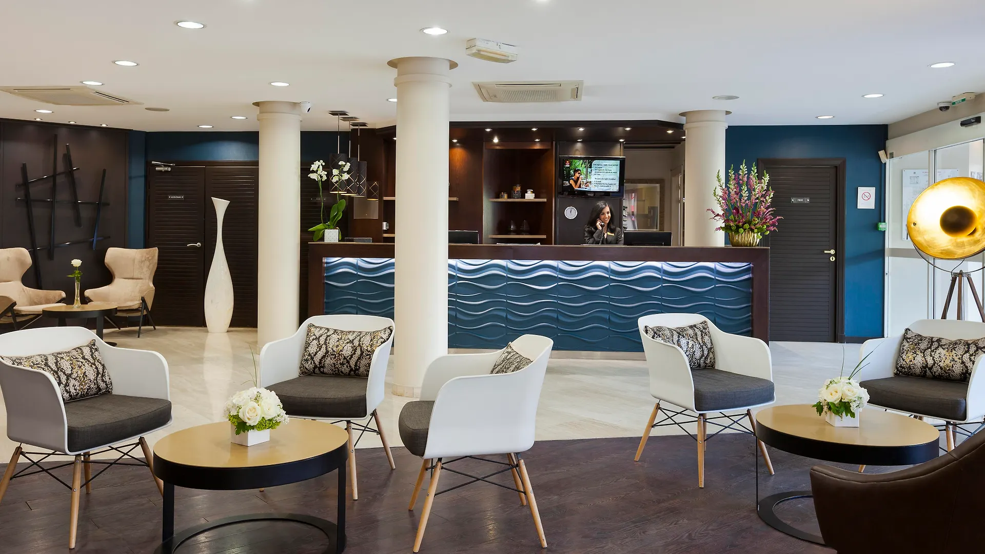 Neho Suites Cannes Croisette 4*,  France