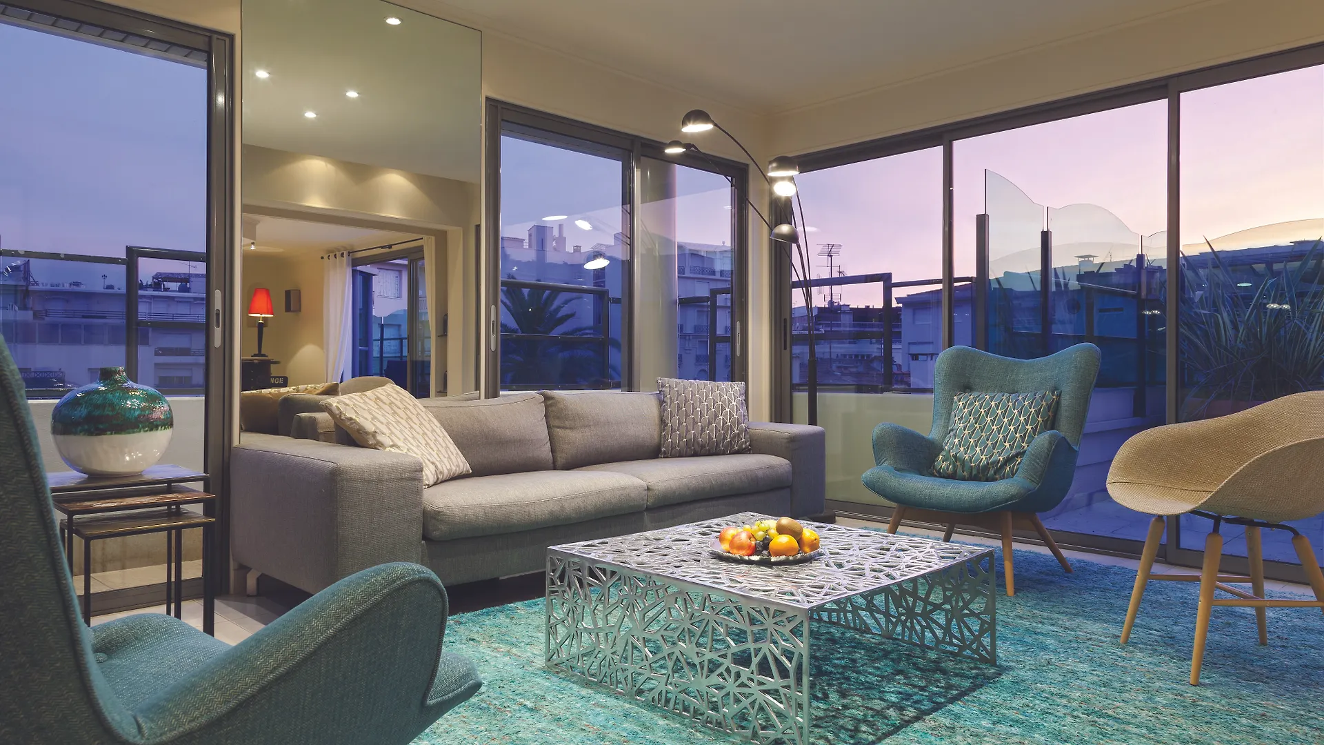 Neho Suites Cannes Croisette 4*,  France