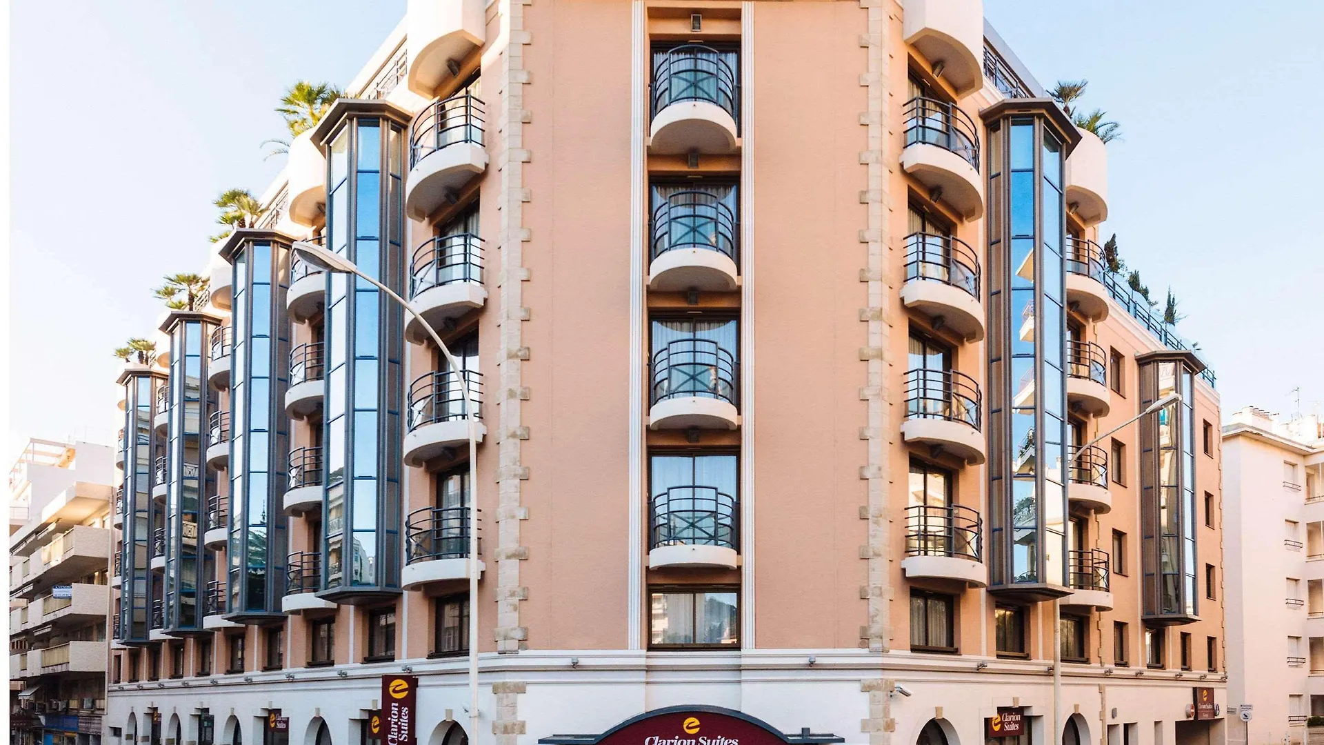 Neho Suites Cannes Croisette 4*,  فرنسا
